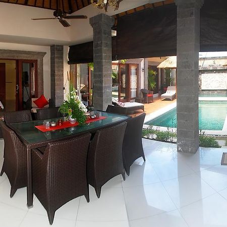 Mango Villa Sanur Zimmer foto